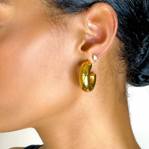 CHLOE HOOPS - shopmyomi.com